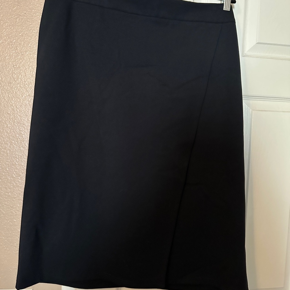 JustFab Classic Black Pencil Skirt